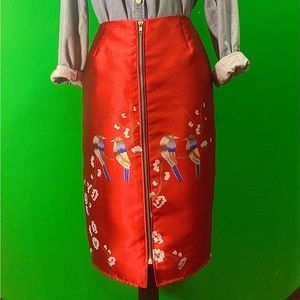 Pencil skirt with zipper